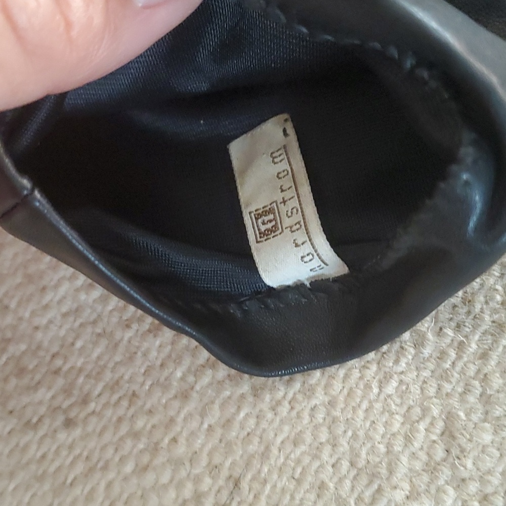 Vintage Black Nordstrom Leather Gloves - Picture 3 of 9